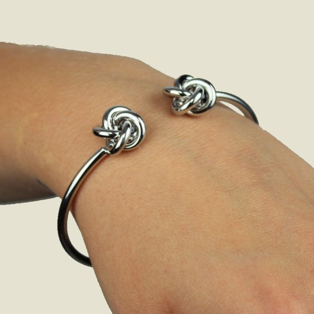 Silver Knot Bracelet